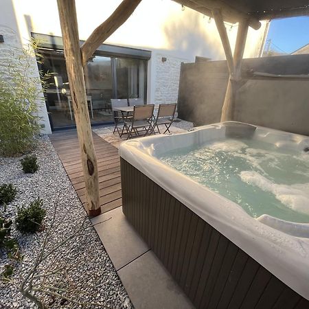 Sejour Detente - Appart'Hotel N 1 Avec Jaccuzi, Piscine Et Petit-Dejeuner Chouzelot Екстериор снимка